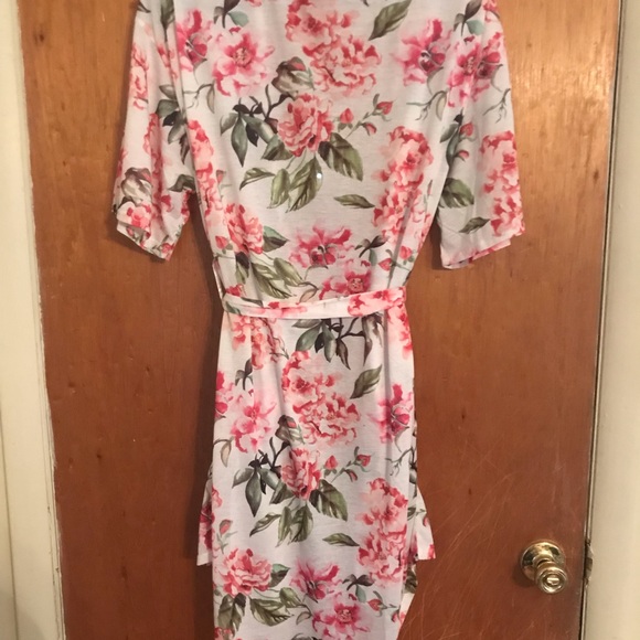 Show me your Mumu robe - Picture 3 of 5
